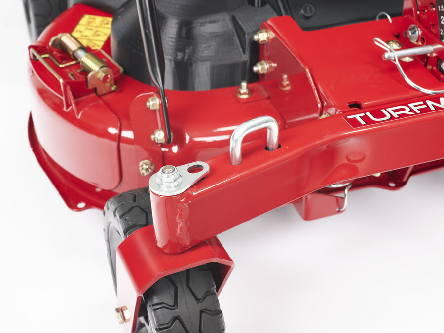 Toro 30 in. (76 cm) TurfMaster® HDX with Casters