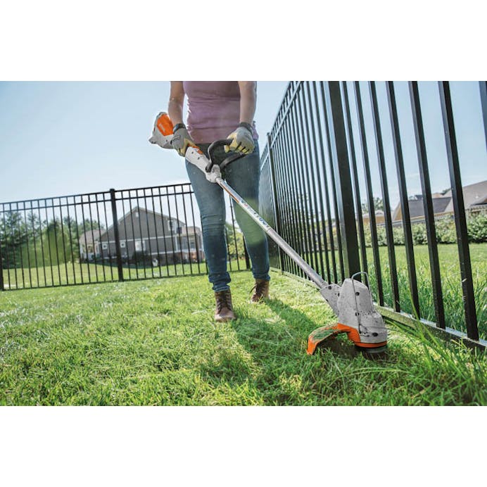 STIHL® FSA 57 w/ AK 20 11 in. 36 V Battery Trimmer Kit (Battery & Charger)