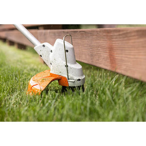STIHL® FSA 57 w/ AK 20 11 in. 36 V Battery Trimmer Kit (Battery & Charger)